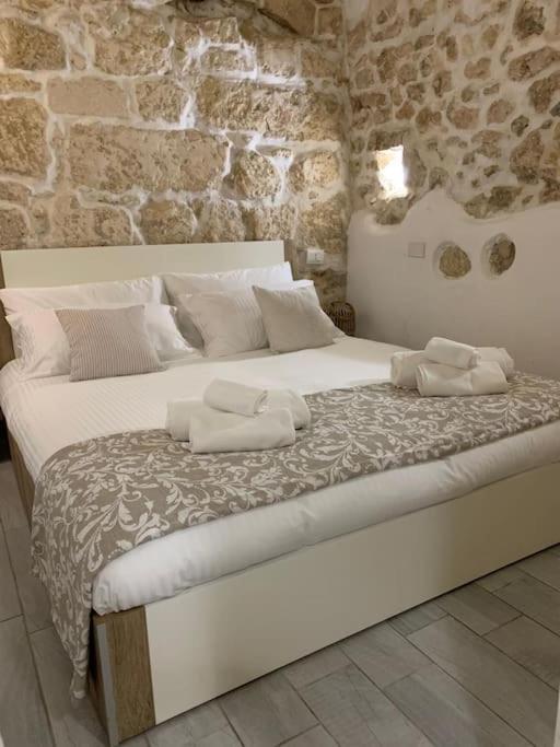 דירות סירקוזה La Casa Di Marta מראה חיצוני תמונה
